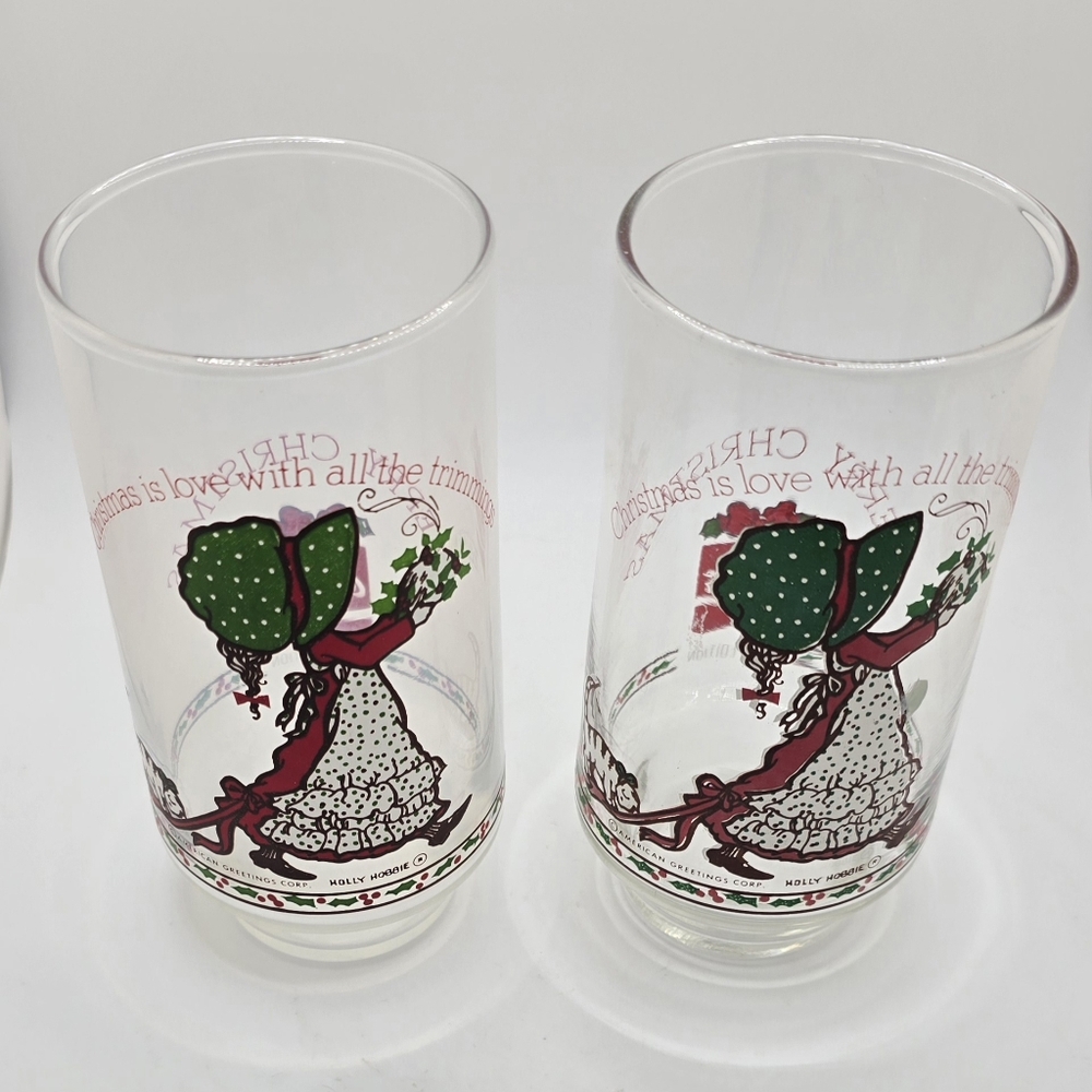 Set Of 2 American Greetings Holly Hobbie Limited Ed Coca Cola Glasses Christmas
